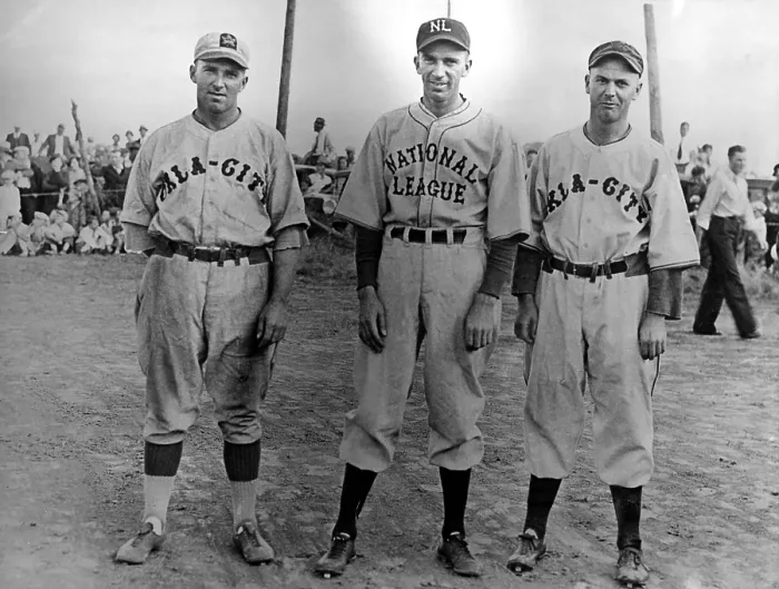 Framed Print : Carl Hubbell (ctr) of NYs Giants fame flanked by brothers Jay Hubbell & Merritt Hubbell, all pitchers at exhibition game at home in Meeker, OK, 10 / 22 / 33