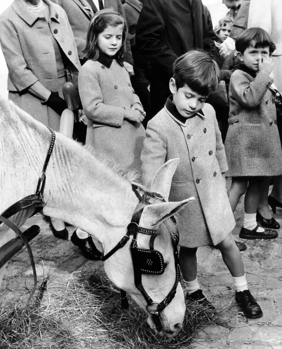 Framed Print : Caroline Kennedy, John F. Kennedy Jr. and their cousin, Anthony Radziwill, at the Belgian Village of New York World's Fair. April 2, 1965