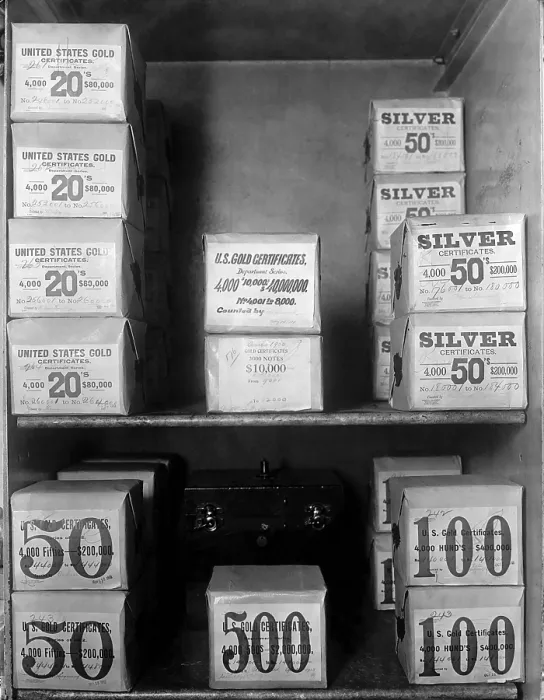 Framed Print : Cash vault of the United States Treasury holds packages of Gold and Silver certificates worth over 80 million dollars. In 1914, the U.S Framed Print : Cash vault of the United States Treasury holds packages of Gold and Silver certificates worth over 80 million dollars. In 1914, the U.S