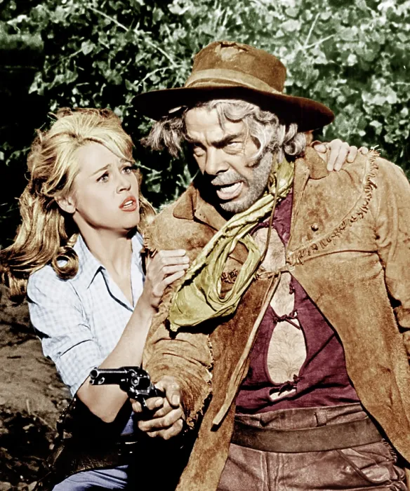 Framed Print : CAT BALLOU, from left: Jane Fonda, Lee Marvin, 1965 Framed Print : CAT BALLOU, from left: Jane Fonda, Lee Marvin, 1965