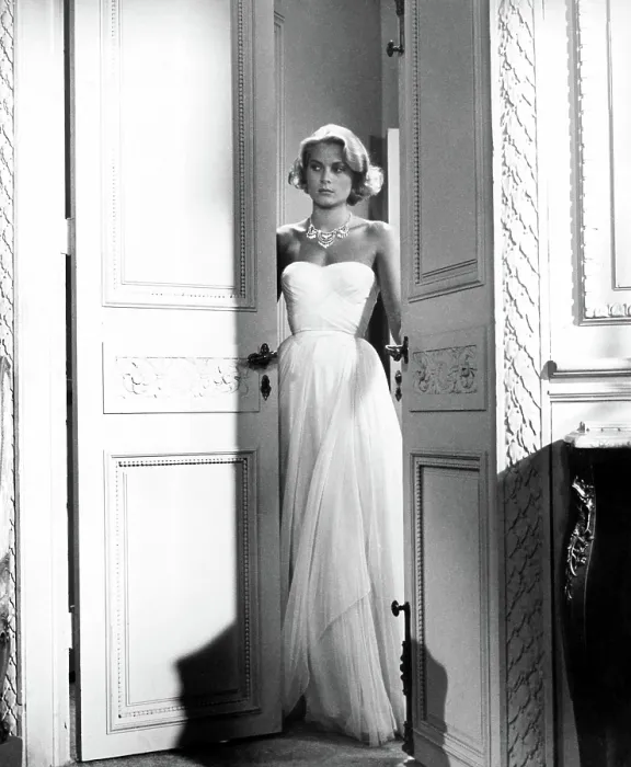 Framed Print : TO CATCH A THIEF, Grace Kelly, 1955 Framed Print : TO CATCH A THIEF, Grace Kelly, 1955