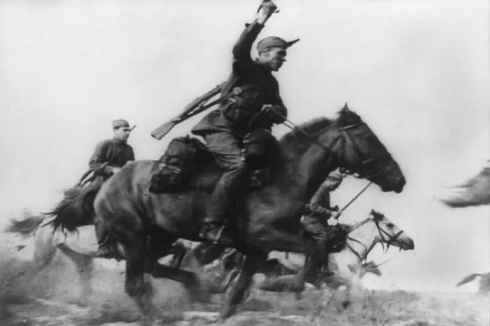 Framed Print : A Cavalry troop of the Red Army attacking the German infantry at the Soviet war front, ca. 1941 Framed Print : A Cavalry troop of the Red Army attacking the German infantry at the Soviet war front, ca. 1941