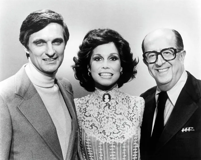 Framed Print : CBS: ON THE AIR, from left: Alan Alda, Mary Tyler Moore, Phil Silvers, 1978 Framed Print : CBS: ON THE AIR, from left: Alan Alda, Mary Tyler Moore, Phil Silvers, 1978