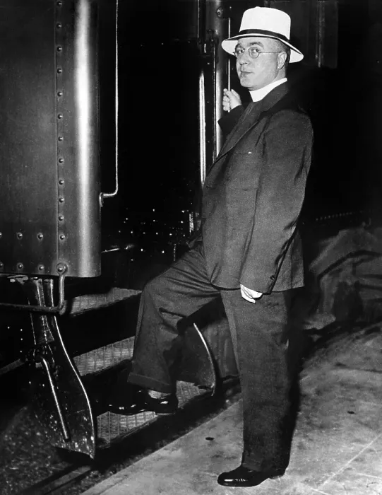 Framed Print : CHARLES EDWARD COUGHLIN, candid on way to Chicago Democratic Convention. Courtesy: CSU Archives  /  Everett Collection