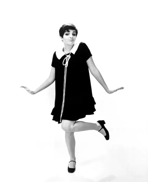 Framed Print : CHARLIE BUBBLES, Liza Minnelli, 1967