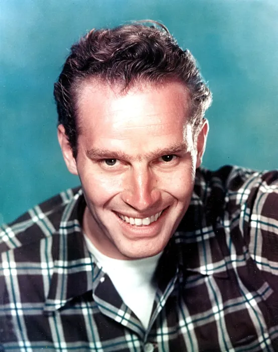 Framed Print : CHARLTON HESTON, portrait c. early 1950s Framed Print : CHARLTON HESTON, portrait c. early 1950s