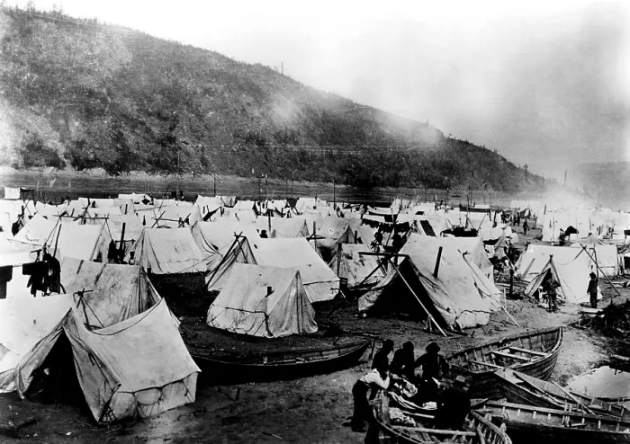 Framed Print : Chee-Chacos Camping Ground, Dawson City, Canada, July 4, 1898. Courtesy: CSU Archives / Everett Collection