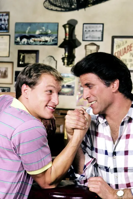 Framed Print : CHEERS, Woody Harrelson, Ted Danson (1985-1993), 1982-1993 Framed Print : CHEERS, Woody Harrelson, Ted Danson (1985-1993), 1982-1993