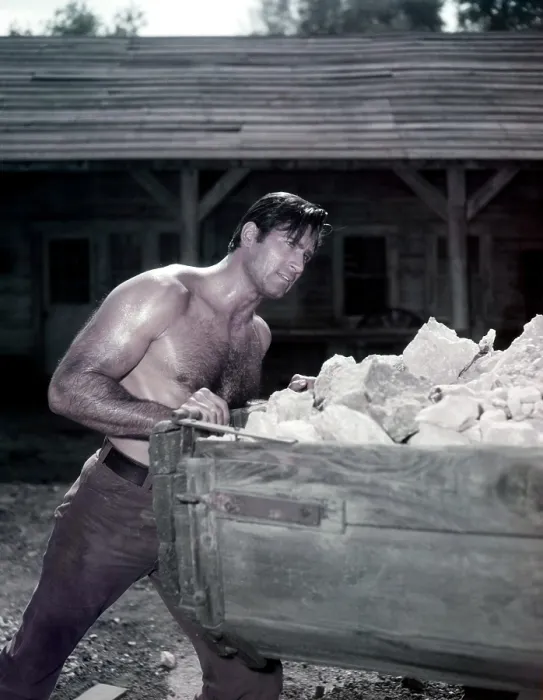 Framed Print : CHEYENNE, Clint Walker, 1955-63 Framed Print : CHEYENNE, Clint Walker, 1955-63