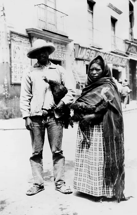 Framed Print : Chicken sellers in Mexico City, circa 1912