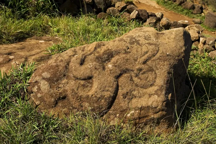 Framed Print : CHILE. VALPARAISO. Ahu Tongariki. Easter Island. Rapa Nui National Park. South coast. Slopes of Rano Kao vulcano. Sacred site. Petroglyphs