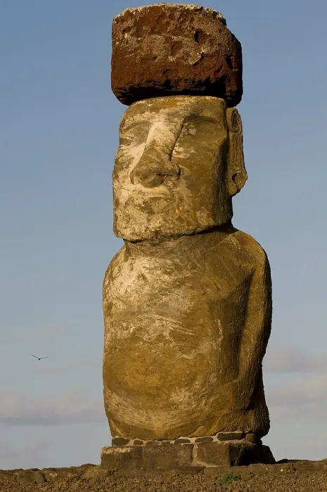 Framed Print : CHILE. VALPARAISO. Ahu Tongariki. Easter Island. Rapa Nui National Park. Ahu Tongariki. Detail of moais. - Alfons Rodriguez / Iberfoto / Everett Collection (567639)**US SALES ONLY**