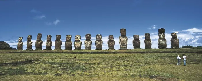 Framed Print : CHILE. VALPARAISO. Ahu Tongariki. Easter Island. Rapa Nui National Park. Moais. AISA / Everett Collection**US SALES ONLY**