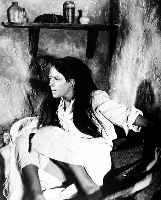Framed Print : CHIMES AT MIDNIGHT, (aka FALSTAFF, aka CAMPANADAS A MEDIANOCHE), Jeanne Moreau, 1965