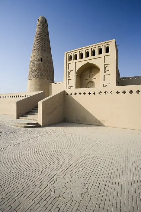 Framed Print : CHINA. Turfan. The Silk Road. Emin Minaret (1777) by the Sugong Mosque. AISA / Everett Collection**US SALES ONLY**