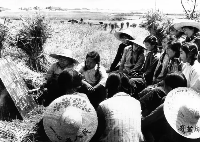 Framed Print : Chinese Communist Cultural Revolution propaganda during a work break