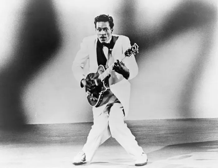 Framed Print : Chuck Berry (b. 1926) playing guitar. Berry created classic Rock n Roll numbers ROLL OVER BEETHOVAN and ROCK AND ROLL MUSIC. 1957