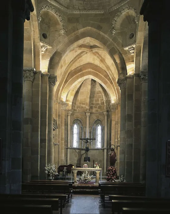 Framed Print : Church of San Juan de Rabanera. 12th c. SPAIN. CASTILE AND LEON. SORIA. Soria. Transept of the 16th c. Renaissance art. ; Romanesque art. Architecture