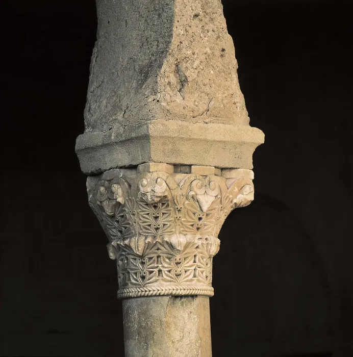 Framed Print : Church of San Miguel de Escalada. 913. SPAIN. CASTILE AND LEON. LEON. Gradefes. San Miguel de la Escalada. Capital of the outside portico. Mozarabic art. Sculpture