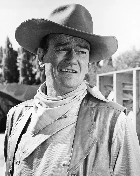 Framed Print : CIRCUS WORLD, John Wayne, 1964 Framed Print : CIRCUS WORLD, John Wayne, 1964