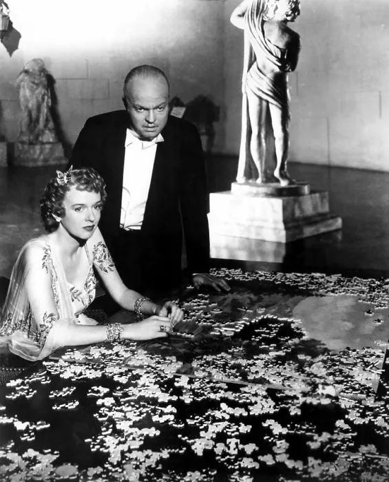 Framed Print : CITIZEN KANE, Dorothy Comingore, Orson Welles, 1941 Framed Print : CITIZEN KANE, Dorothy Comingore, Orson Welles, 1941