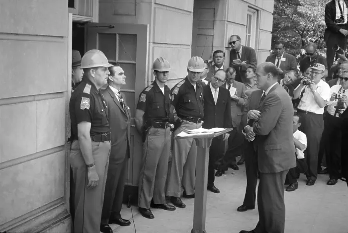 Framed Print : Civil rights, Governor George Wallace (third from left), attempting to block integration at the University of Alabama, he is confronted by Deputy U.S Framed Print : Civil rights, Governor George Wallace (third from left), attempting to block integration at the University of Alabama, he is confronted by Deputy U.S