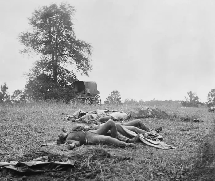 Framed Print : US Civil War. Aftermath of the Battle of Gettysburg, July 1-3, 1863. Confederate dead gathered for burial, on the Gettysburg battlefield, July 5, 1863
