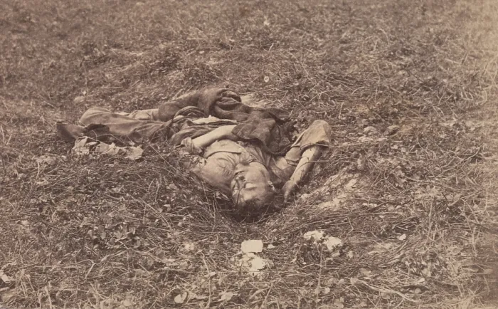 Framed Print : US Civil War. Battle of Antietam, also called Battle of Sharpsburg, Sept. 17, 1862. Dead Confederate Soldier partially covered with a blanket on the Battlefield at Antietam
