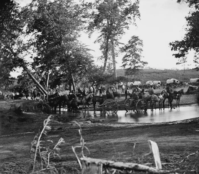 Framed Print : US Civil War. Battle of Cedar Mountain, August 9, 1862. Union battery fords a tributary of the Rappahannock River on the day of battle Framed Print : US Civil War. Battle of Cedar Mountain, August 9, 1862. Union battery fords a tributary of the Rappahannock River on the day of battle