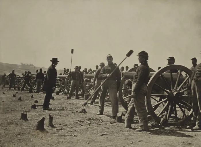 Framed Print : US Civil War, Battle of Chancellorsville, Virginia, May, 3, 1863. A lieutenant of the 1st New York Artillery inspects his unit