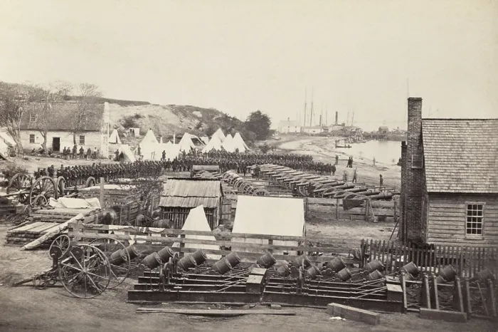 Framed Print : US Civil War, Peninsula Campaign, April-August, 1862. 1st Connecticut artillery park encampment assembled at Yorktown, Virginia Framed Print : US Civil War, Peninsula Campaign, April-August, 1862. 1st Connecticut artillery park encampment assembled at Yorktown, Virginia