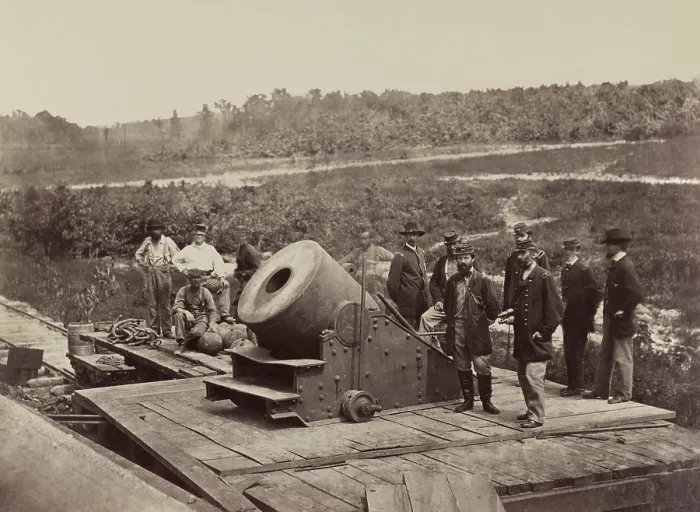 Framed Print : US Civil War. Petersburg Campaign, June 9, 1864 to March 25, 1865. The Dictator siege mortar at Petersburg. In the foreground, 3rd from right, is Brig. Gen