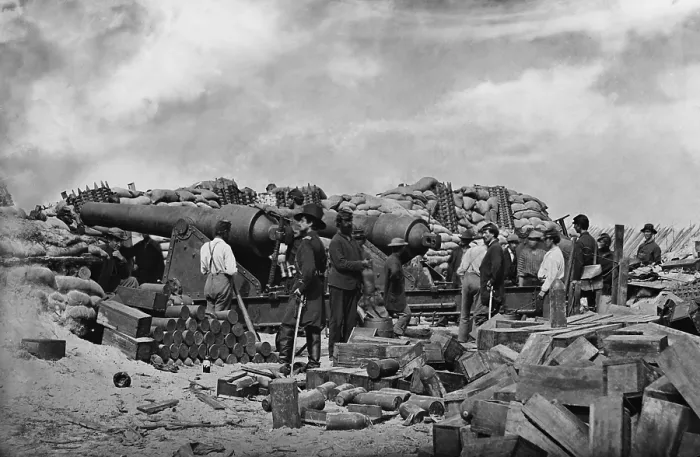 Framed Print : US Civil War. Siege of Charleston, 1863. Three 100-pounder Parrot Rifled cannons at Battery Rosecrans fire at Fort Sumter