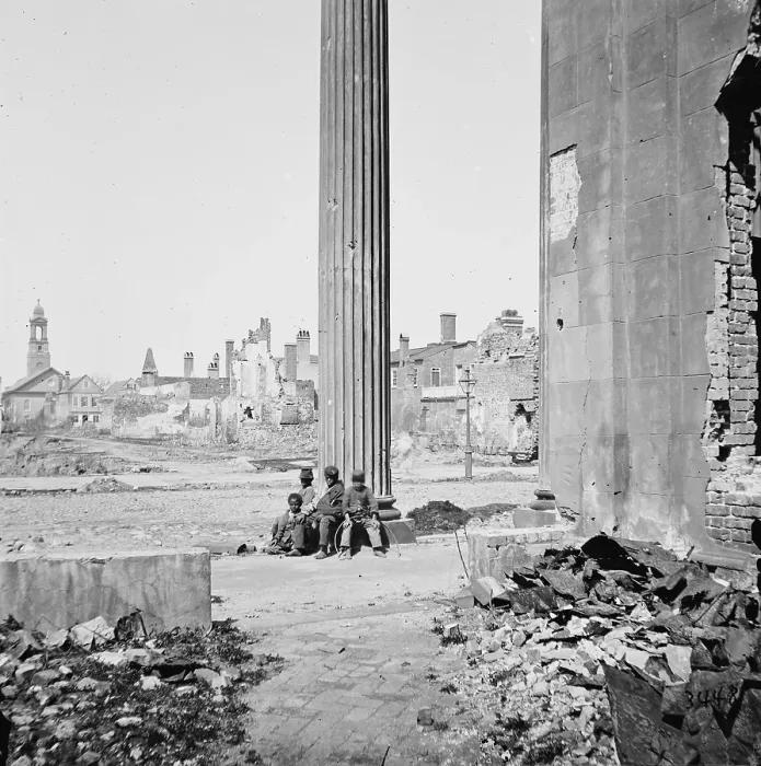 Framed Print : The Civil War, view of ruined buildings through porch of the Circular Church, at 150 Meeting Street, Charleston, South Carolina, 1865 Framed Print : The Civil War, view of ruined buildings through porch of the Circular Church, at 150 Meeting Street, Charleston, South Carolina, 1865