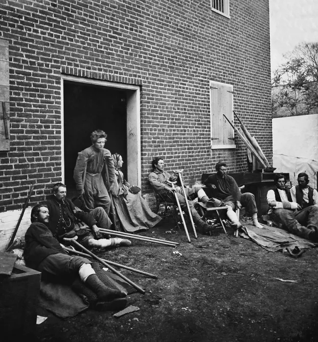 Framed Print : US Civil War. Wounded Union soldiers in a Fredericksburg hospital during the battles of The Wilderness and Spotsylvania Court House, May 1864 Framed Print : US Civil War. Wounded Union soldiers in a Fredericksburg hospital during the battles of The Wilderness and Spotsylvania Court House, May 1864