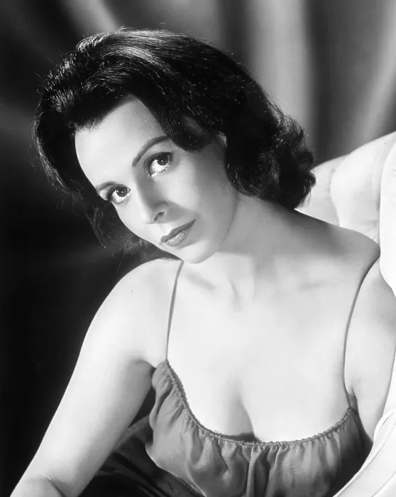 Framed Print : Claire Bloom, circa 1960 Framed Print : Claire Bloom, circa 1960