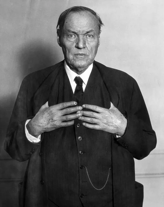 Framed Print : Clarence Darrow, 1930. Courtesy: CSU Archives / Everett Collection