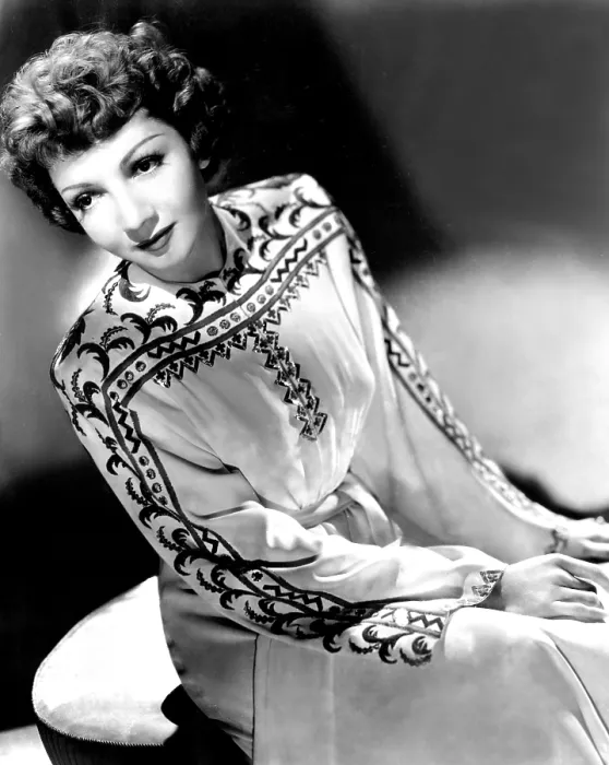 Framed Print : Claudette Colbert, portrait, 1940s Framed Print : Claudette Colbert, portrait, 1940s