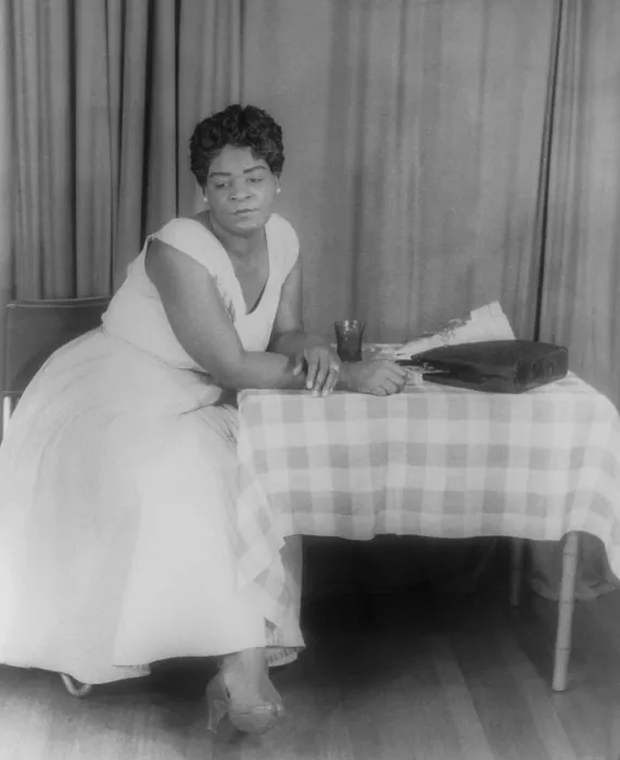 Framed Print : Claudia McNeil, as Mamie, in SIMPLY HEAVENLY, by Langston Hughes, June 1957. Portrait by Carl Van Vechten. (BSLOC_2015_17_227)
