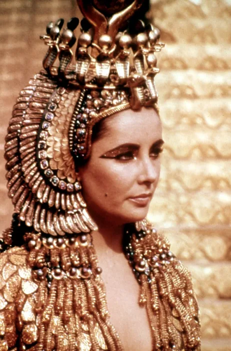 Framed Print : CLEOPATRA, Elizabeth Taylor, 1963, TM and Copyright 20th Century Fox Film Corp. All rights reserved. Courtesy: Everett Collection Framed Print : CLEOPATRA, Elizabeth Taylor, 1963, TM and Copyright 20th Century Fox Film Corp. All rights reserved. Courtesy: Everett Collection