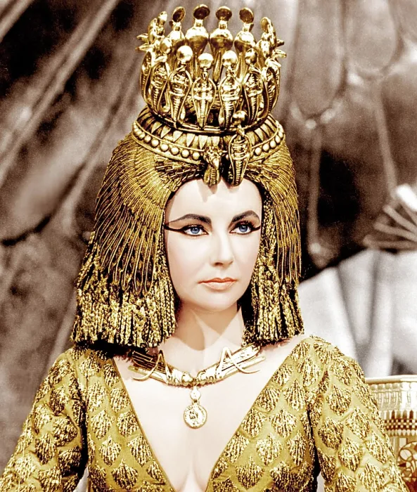 Framed Print : CLEOPATRA, Elizabeth Taylor, 1963. TM & Copyright 20th Century Fox Film Corporation / courtesy Everett Collection
