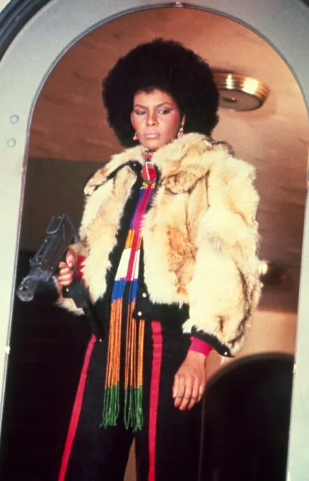 Framed Print : CLEOPATRA JONES, Tamara Dobson, 1973 Framed Print : CLEOPATRA JONES, Tamara Dobson, 1973