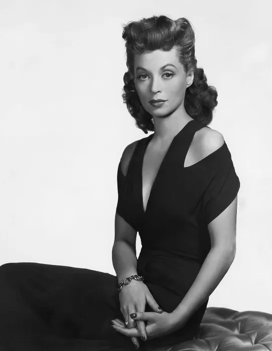 Framed Print : CLOAK AND DAGGER, Lilli Palmer, 1946