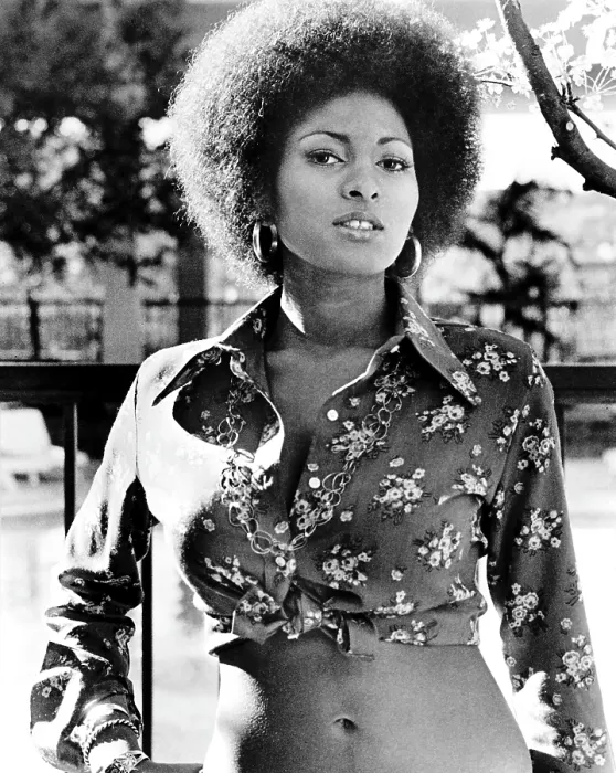Framed Print : COFFY, Pam Grier, 1973 Framed Print : COFFY, Pam Grier, 1973