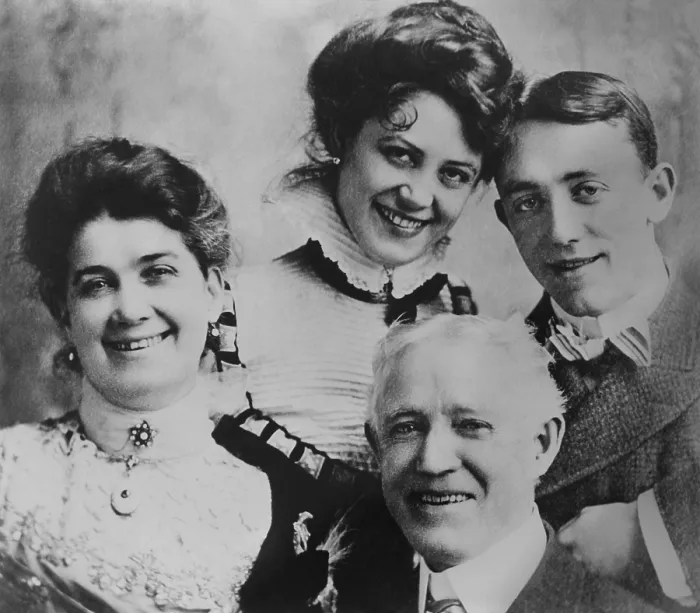 Framed Print : The Four Cohans were a family vaudeville act that toured from 1890 to 1901 Framed Print : The Four Cohans were a family vaudeville act that toured from 1890 to 1901