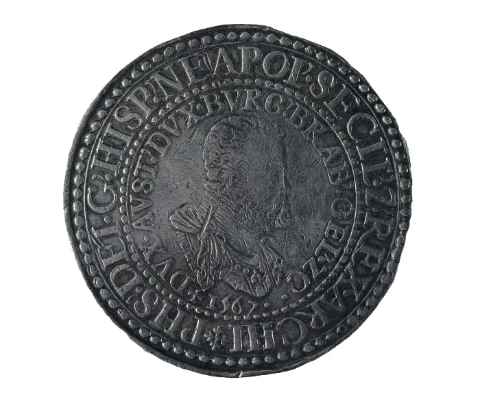 Framed Print : Coin with portrait of king Philip II of Spain (1567). Coin. SPAIN. Barcelona. Numismatic Cabinet of Catalonia. AISA / Everett Collection**US SALES ONLY**
