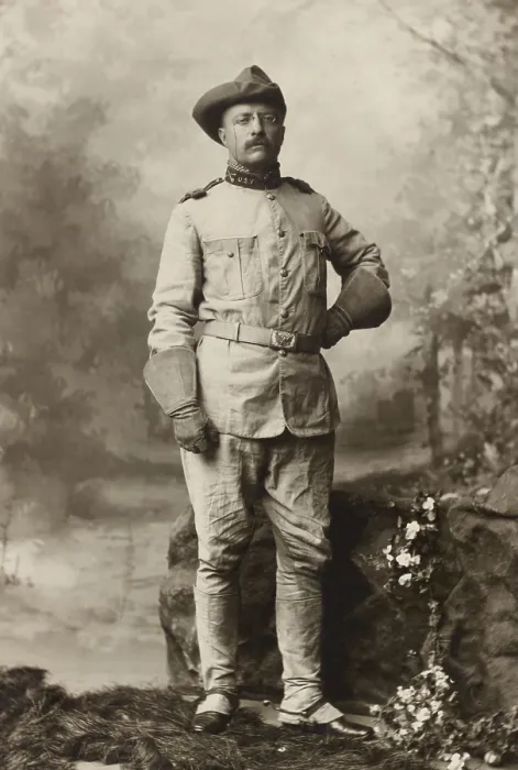 Framed Print : Col. Theodore Roosevelt in uniform of 1st United States Volunteer Cavalry, Oct. 26, 1898. Photo by George Gardner Rockwood Framed Print : Col. Theodore Roosevelt in uniform of 1st United States Volunteer Cavalry, Oct. 26, 1898. Photo by George Gardner Rockwood