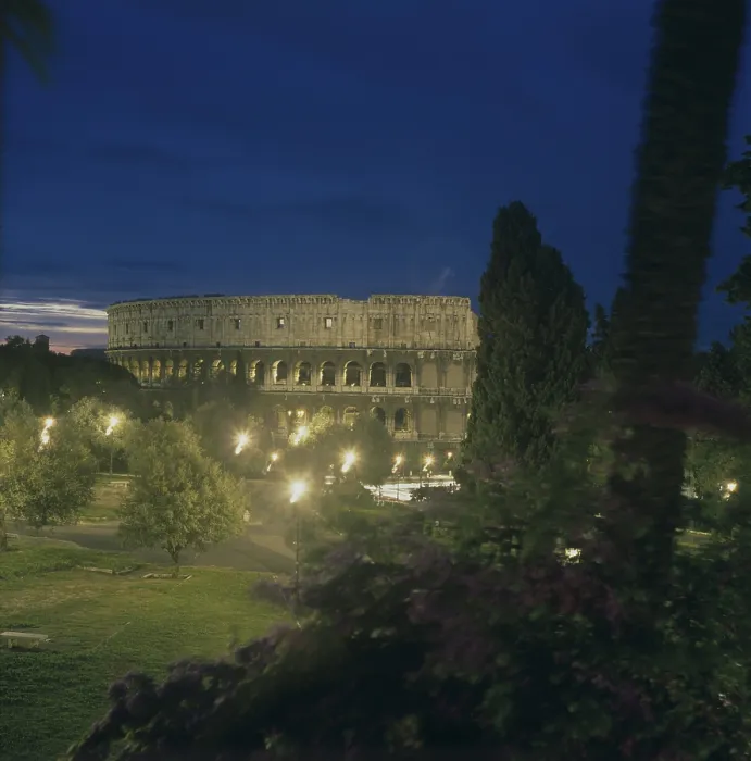 Framed Print : Colosseum, Roman Architecture, 70 - 80 A.C. 1st Century A.C. - Italy, Lazio, Rome. Whole artwork view. Night view from the Opium hill Framed Print : Colosseum, Roman Architecture, 70 - 80 A.C. 1st Century A.C. - Italy, Lazio, Rome. Whole artwork view. Night view from the Opium hill