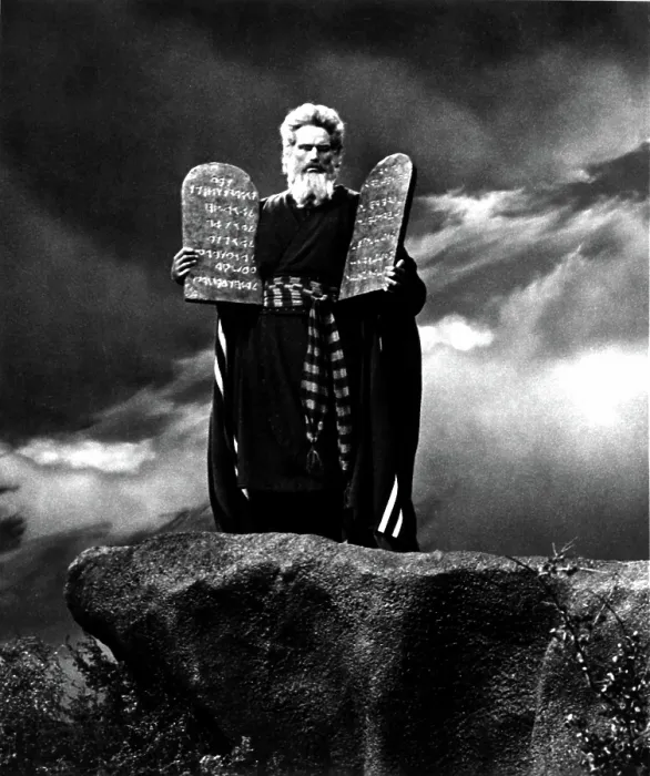 Framed Print : THE TEN COMMANDMENTS, Charlton Heston, 1956 Framed Print : THE TEN COMMANDMENTS, Charlton Heston, 1956