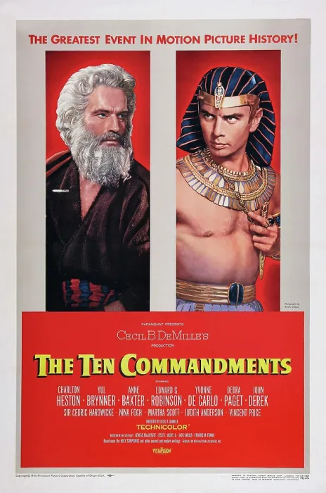 Framed Print : THE TEN COMMANDMENTS, US poster art, from left: Charlton Heston, Yul Brynner, 1956